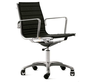 Кресло для руководителя LIGHT B